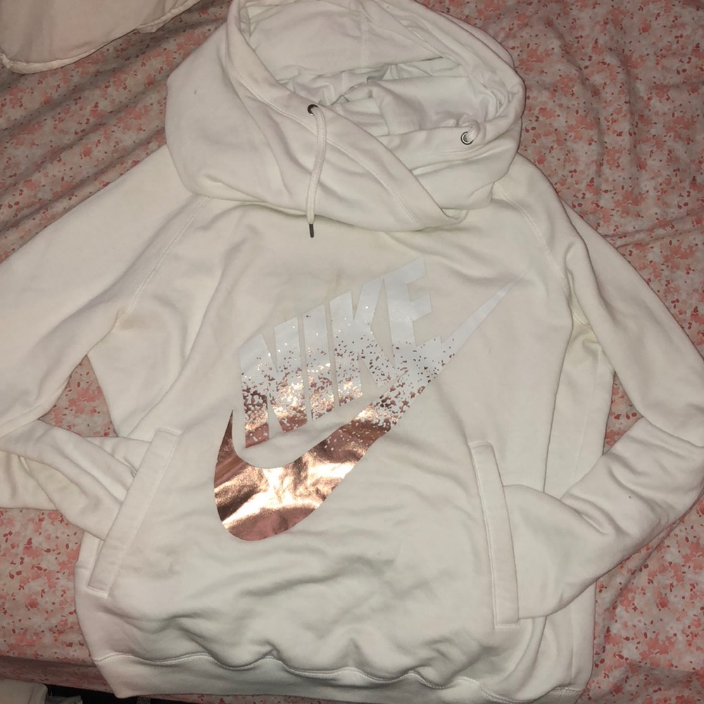 White and gold Nike sweater
